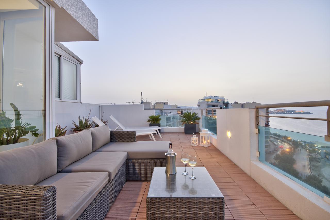 Апартаменты Magnificent Seafront 2-bedroom Penthouse *