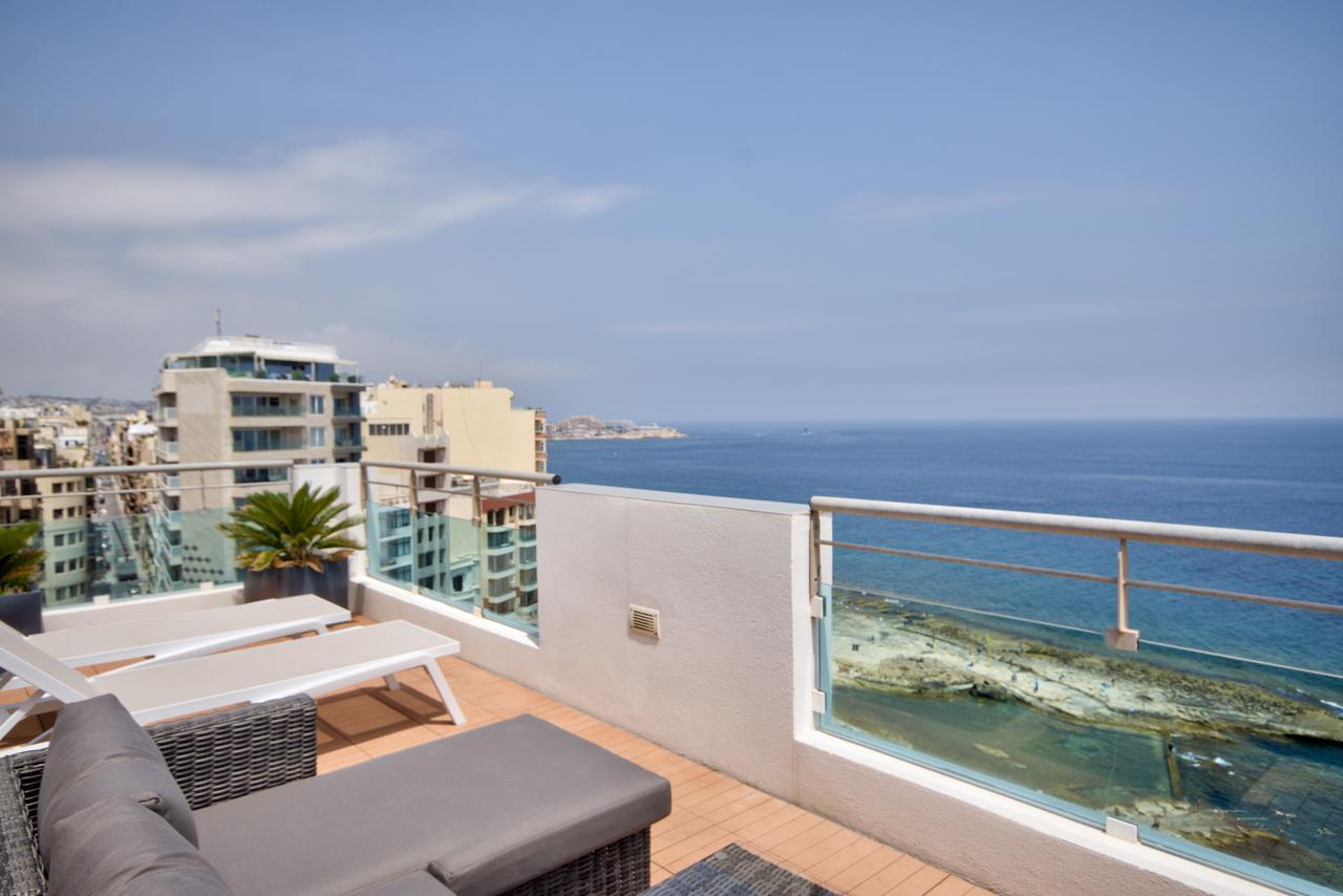 Magnificent Seafront 2-bedroom Penthouse * Слима